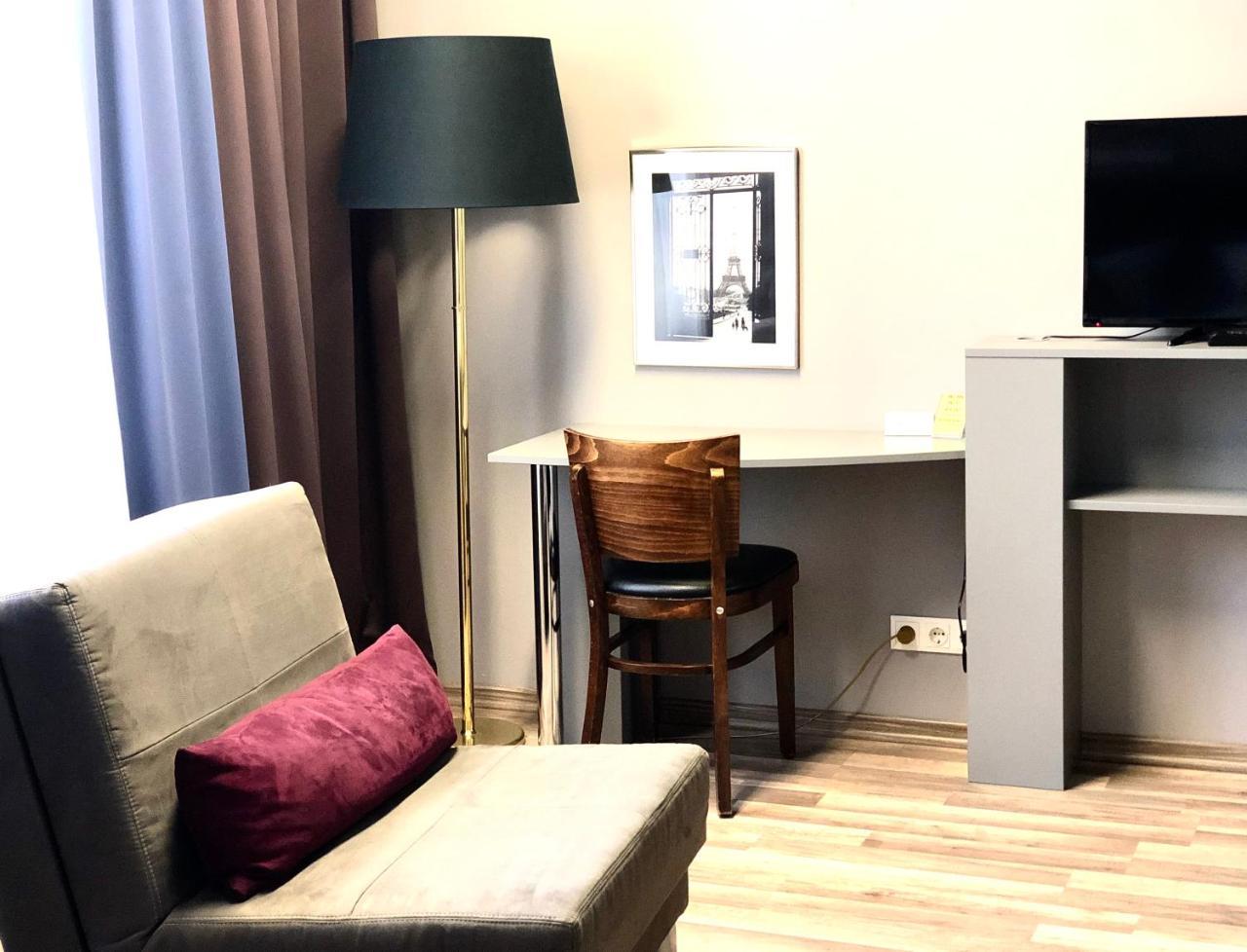 Hotel Arena - Mitte 3*
